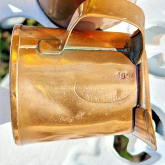 Antique Vintage New York Stamp Handcrafted Copper Pitcher 2.75"x2.25" - Picture 4 of 12